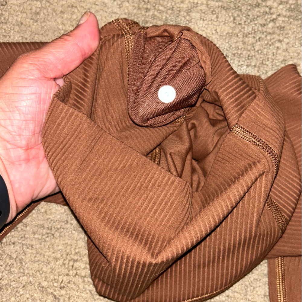Ribbed Lululemon Leggings - image 6